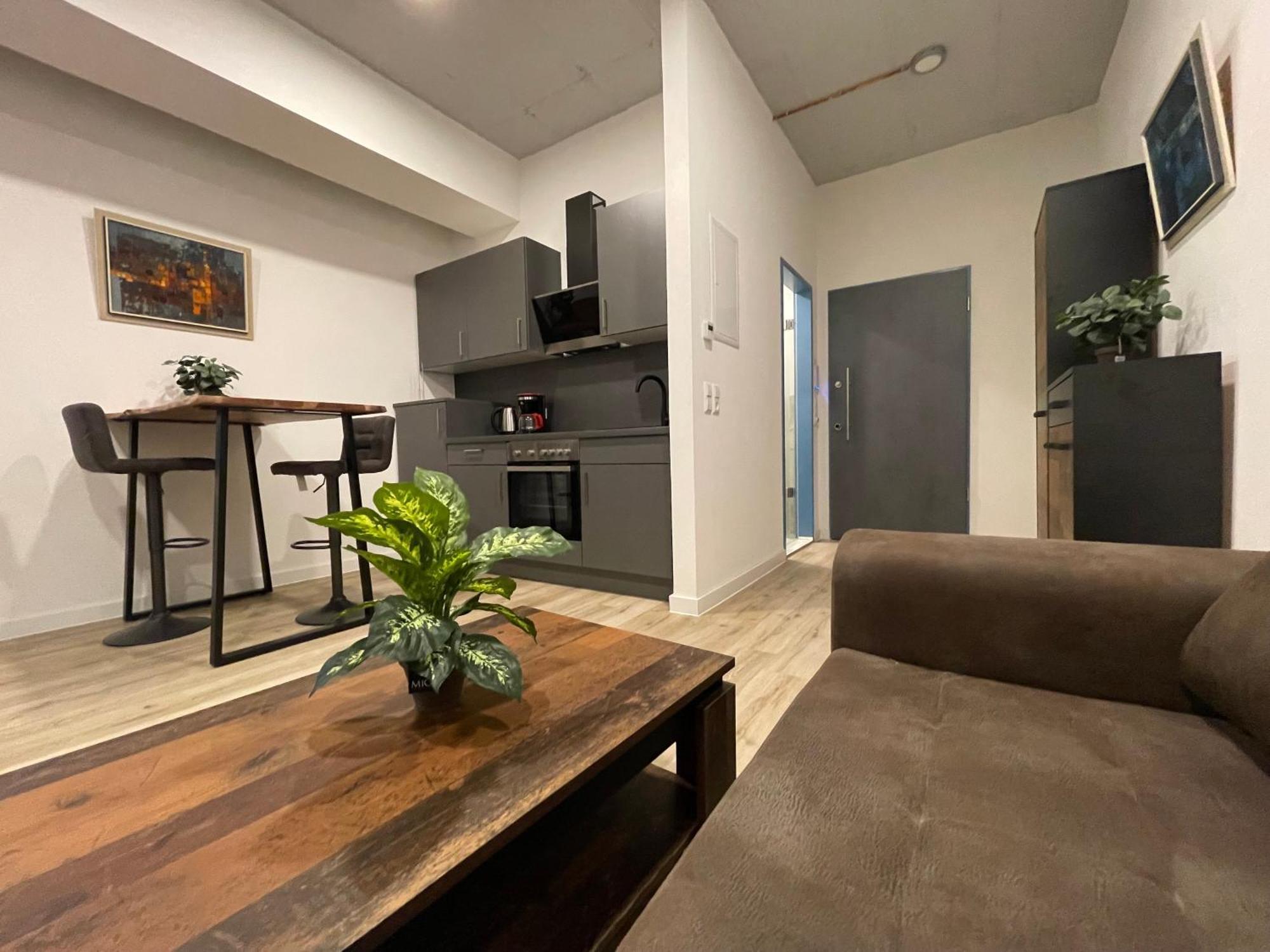 Wunderschoenes Apartment Am Schloessle Zentrum Pforzheim Dış mekan fotoğraf