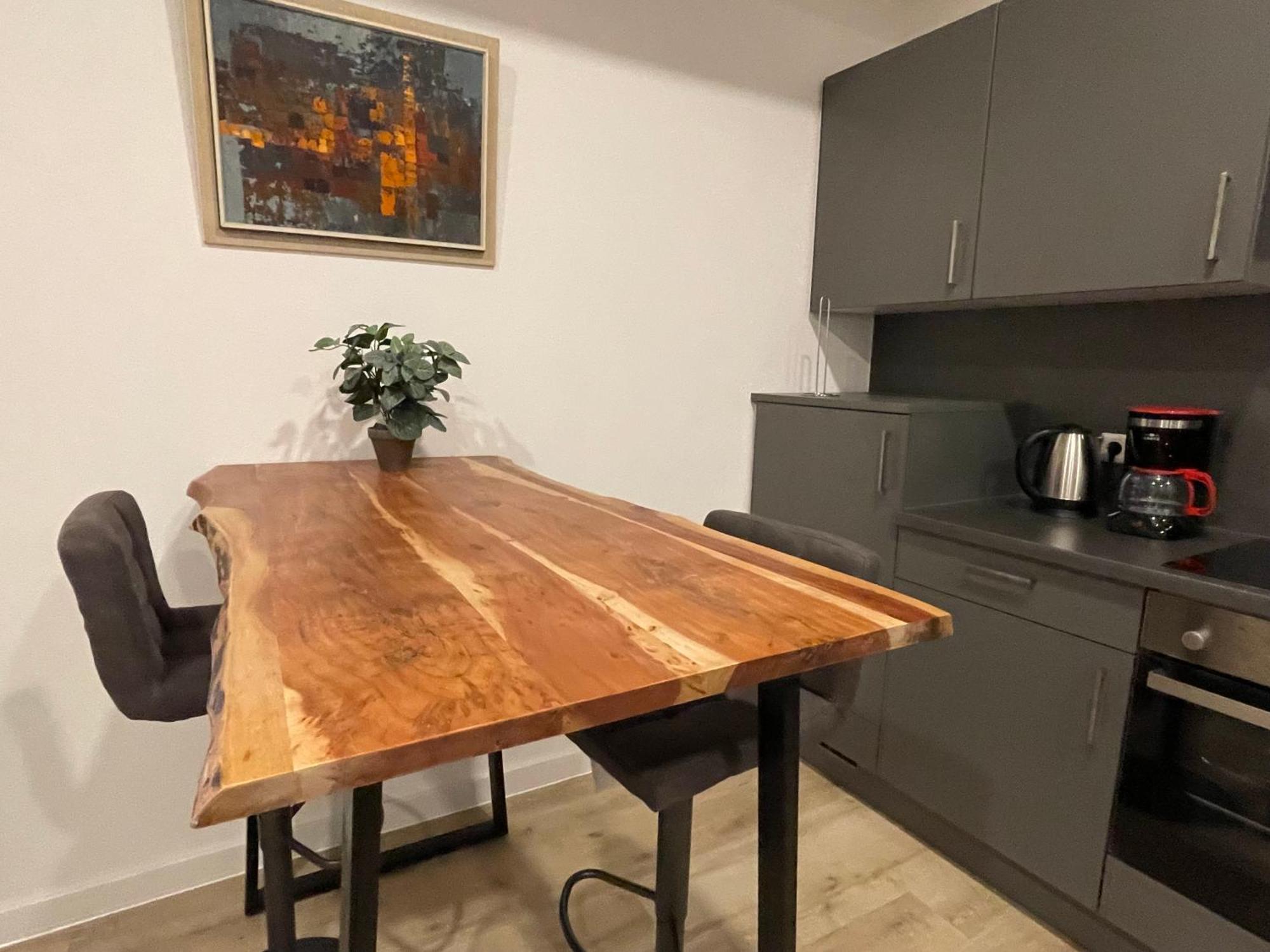 Wunderschoenes Apartment Am Schloessle Zentrum Pforzheim Dış mekan fotoğraf