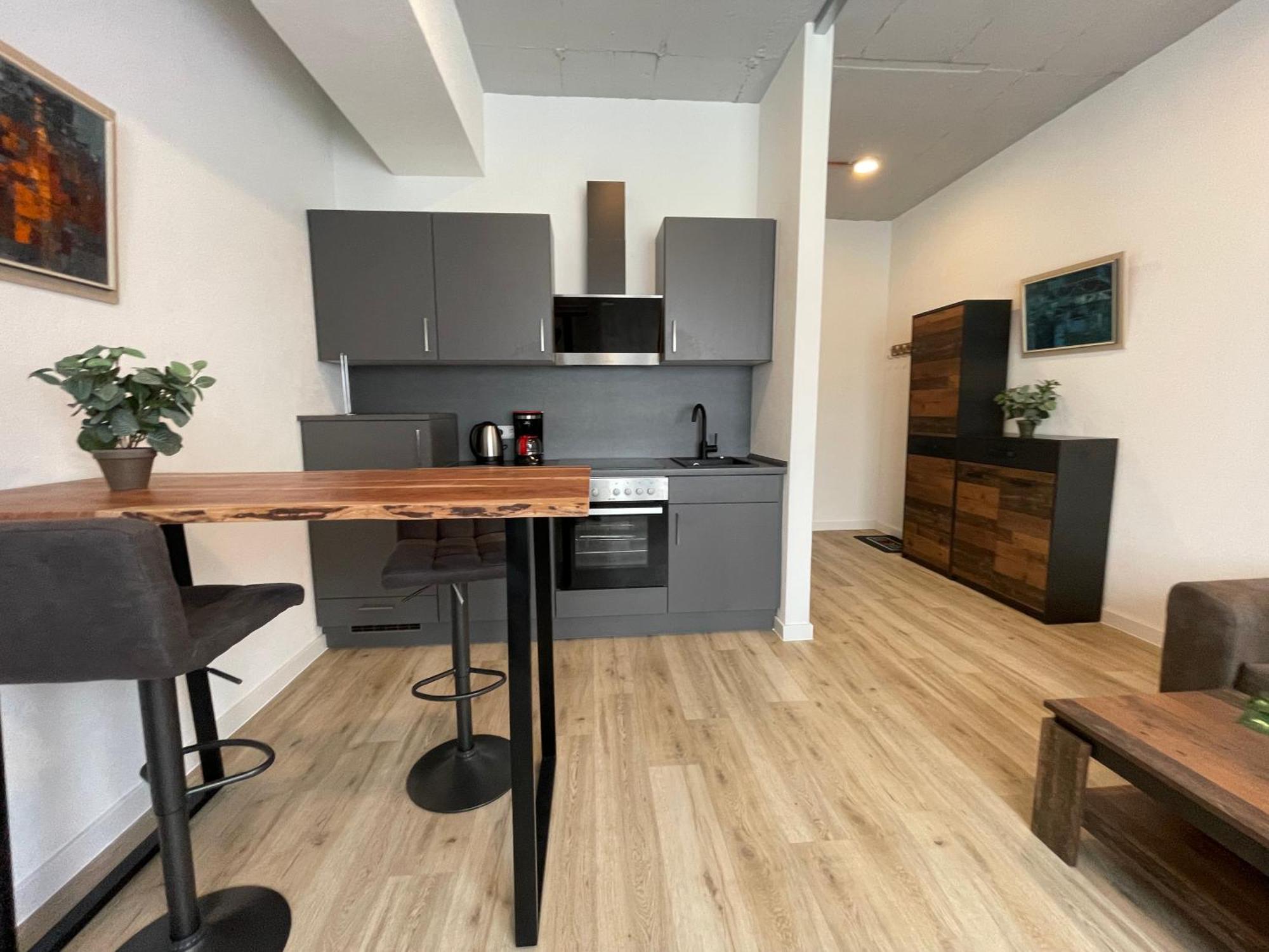 Wunderschoenes Apartment Am Schloessle Zentrum Pforzheim Dış mekan fotoğraf