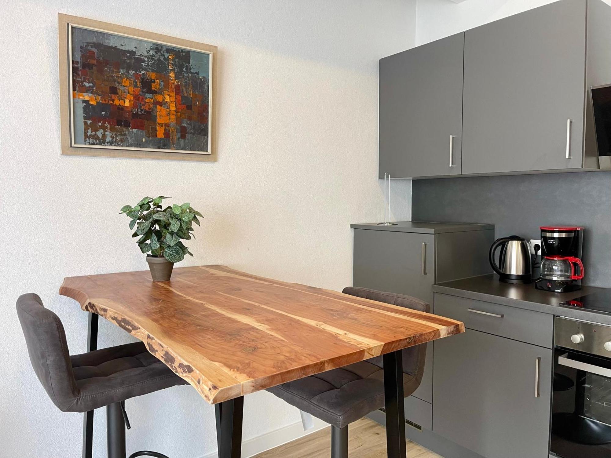 Wunderschoenes Apartment Am Schloessle Zentrum Pforzheim Dış mekan fotoğraf